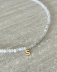 Collier jade blanc & initiale